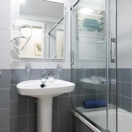 Summa Haus Tejar 3a Rum i privatbostad