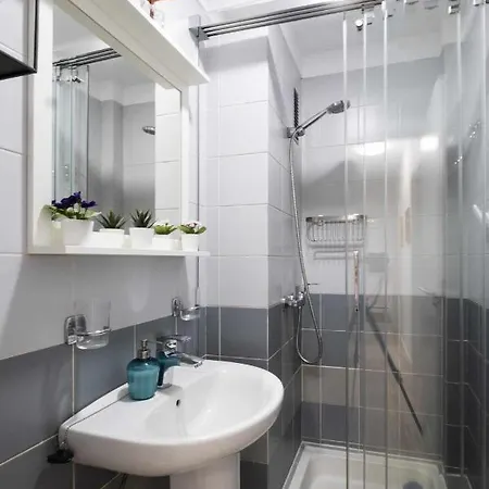 Rum i privatbostad Summa Haus Tejar 3a